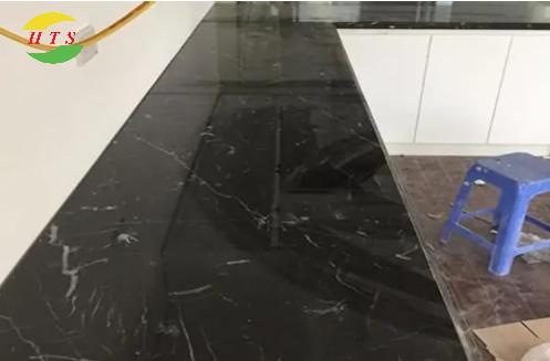 bề mặt granite ốp bếp